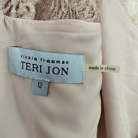 Rick Freeman for Terri Jon - Mother of the bride dress - Picture 8 of 16
